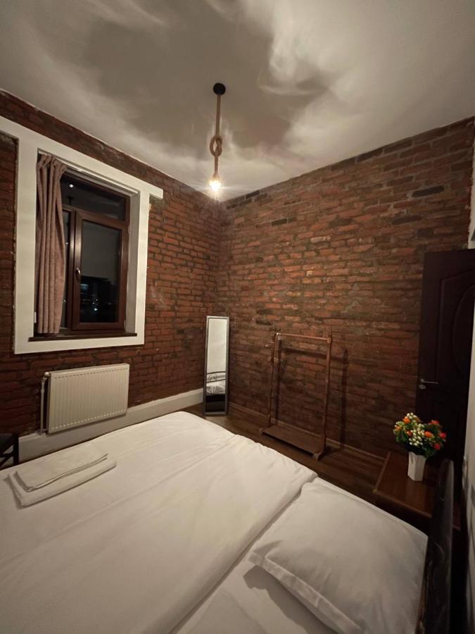 Mtatsminda View Hotel Tbilisi Buitenkant foto